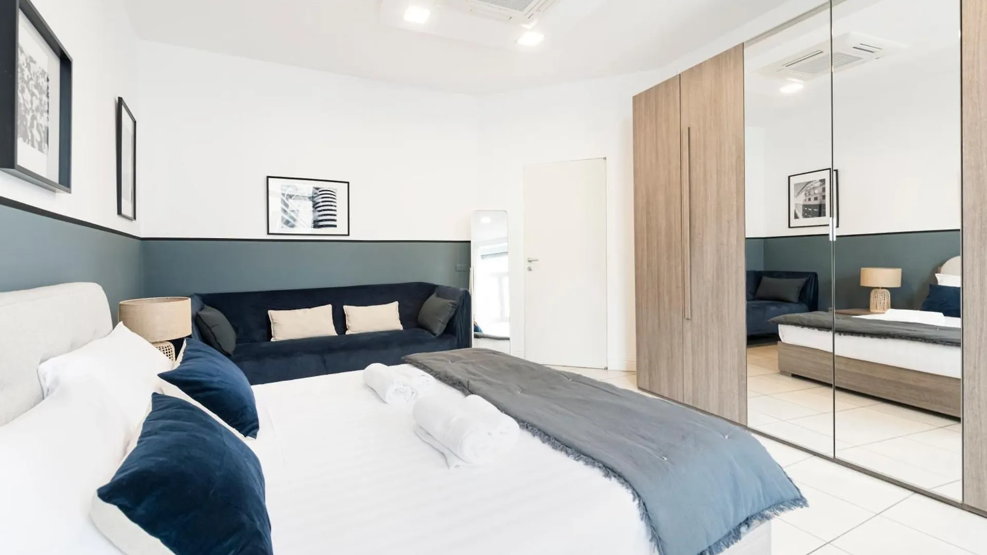 Easylife - Elegante E Rifinito Appartamento Vista Duomo In Piazza San Babila ميلان