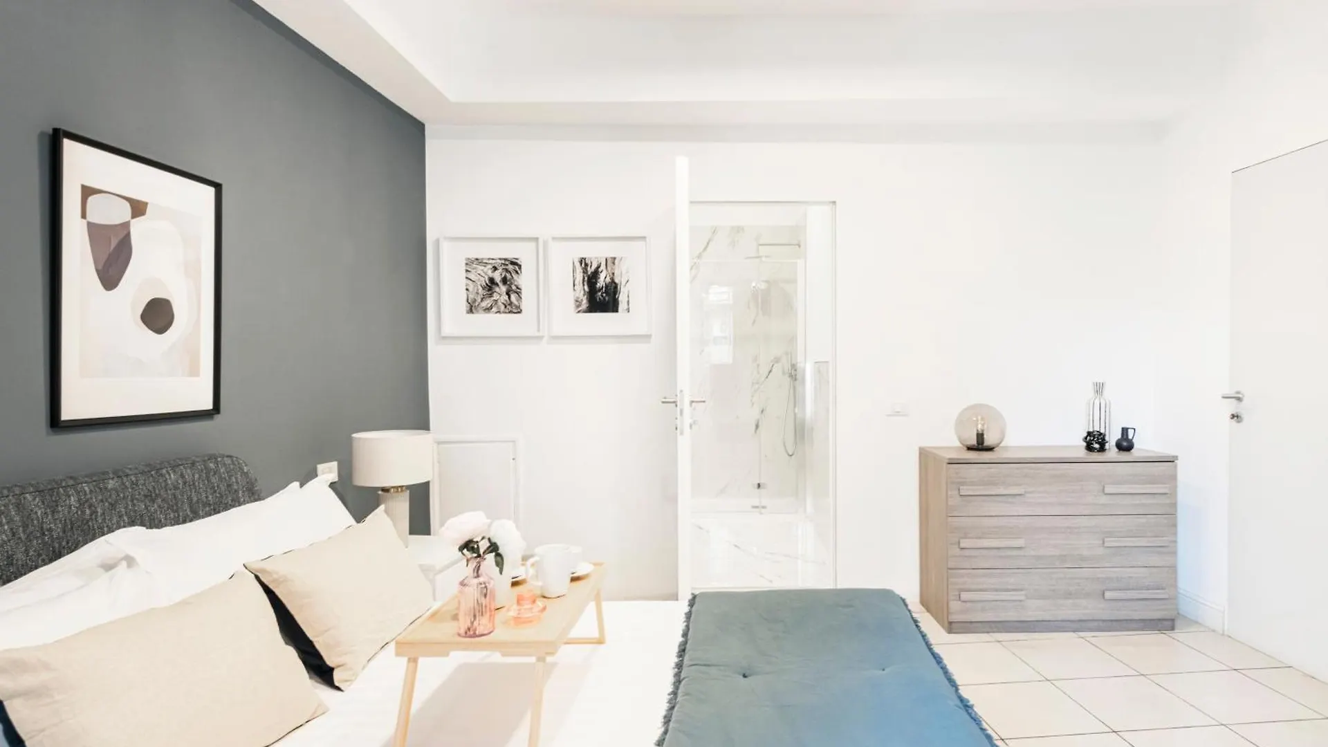 Easylife - Elegante E Rifinito Appartamento Vista Duomo In Piazza San Babila Milano Lägenhet