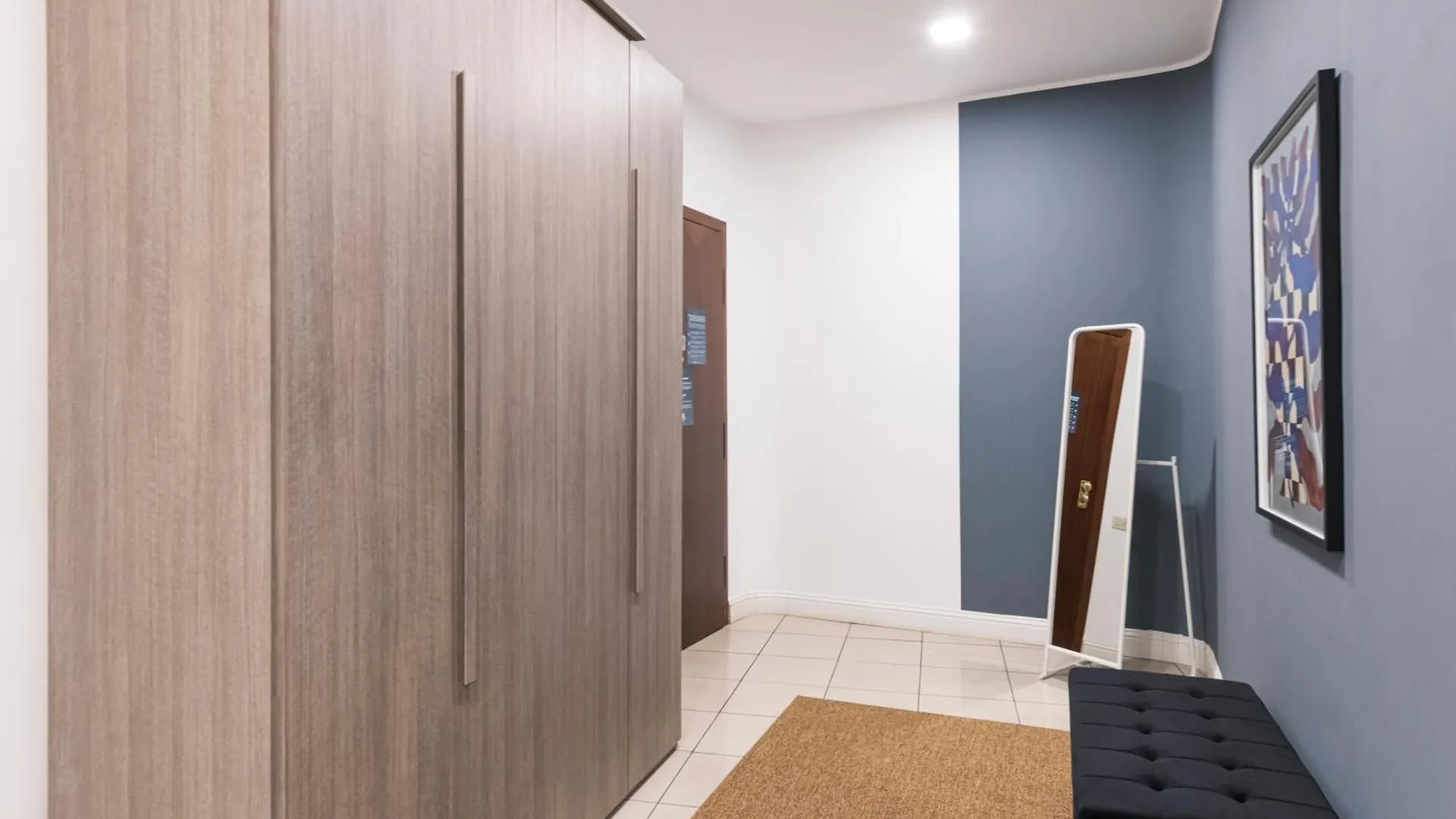 Easylife - Elegante E Rifinito Appartamento Vista Duomo In Piazza San Babila Milano Lägenhet